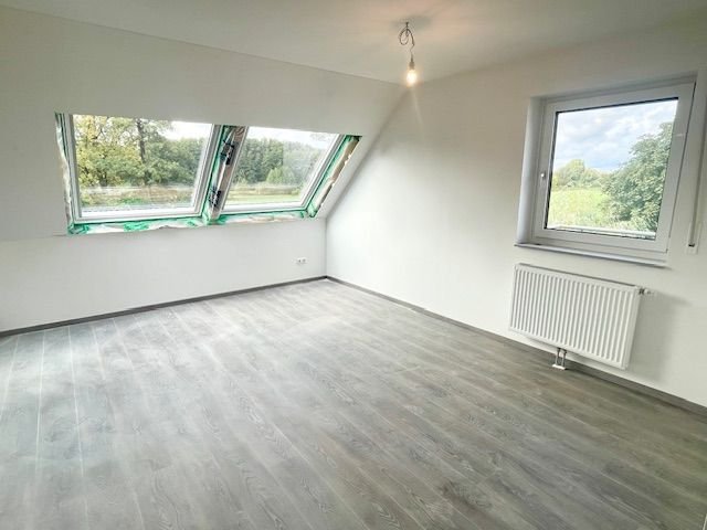 Wohnung zum Kauf provisionsfrei 365.000 € 3,5 Zimmer 100 m²<br/>Wohnfläche 2.<br/>Geschoss ab sofort<br/>Verfügbarkeit An der Aurach 39 Niederndorf - Süd Herzogenaurach 91074