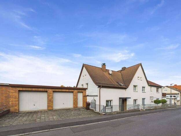 Einfamilienhaus zum Kauf 225.000 € 6 Zimmer 132 m² 975 m² Grundstück Bad Hersfeld 36251