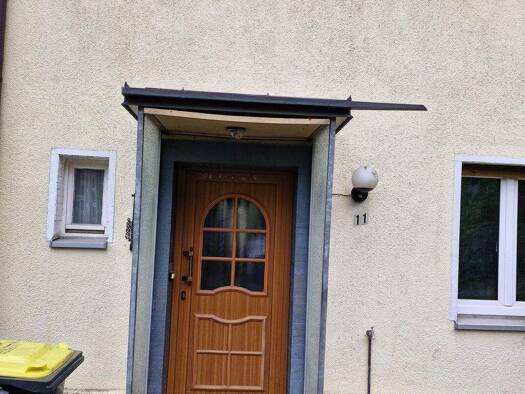 Reihenmittelhaus zum Kauf 290.000 € 5 Zimmer 120 m² 204 m² Grundstück frei ab sofort Forchheim 91301