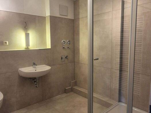 Wohnung zur Miete 360 € 2 Zimmer 52,5 m² 3. Geschoss frei ab sofort Burgstraße 34 Döbeln 04720