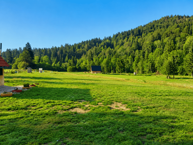 Einfamilienhaus zum Kauf 57.800 € 11.000 m² Grundstück Sarajevo 71000