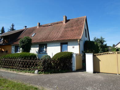 Haus zum Kauf 79.000 € 5 Zimmer 100 m² 726 m² Grundstück frei ab sofort München Uebigau-Wahrenbrück 04938