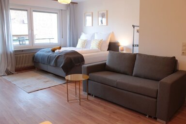 Wohnung zur Miete Wohnen auf Zeit 1.750 € 4 Zimmer 47 m² frei ab 01.12.2024 Böblinger Straße Holzgerlingen 71088