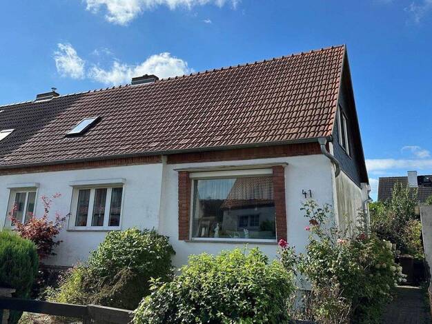 Doppelhaushälfte zum Kauf 234.900 € 5 Zimmer 127 m² 397 m² Grundstück Tribseer Siedlung Stralsund 18437
