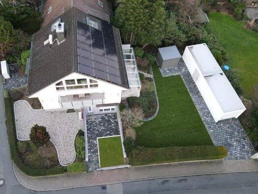 Haus zur Miete 3.600 € 6 Zimmer 474 m² Grundstück Oberstedten Oberursel 61440
