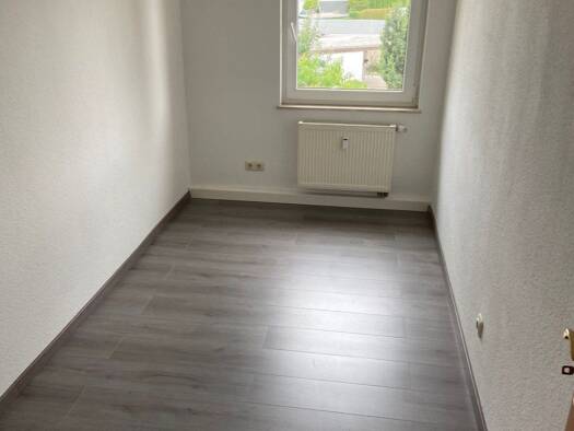 Wohnung zur Miete 286 € 2 Zimmer 51 m² frei ab 15.09.2026 Straße der Einheit 8 Haselbach 04617