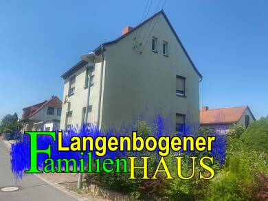 Mehrfamilienhaus zum Kauf 151.200 € 6 Zimmer 135 m² 625 m² Grundstück frei ab sofort Große Siedlung 16 Langenbogen Teutschenthal 06179