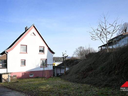Haus zum Kauf 279.000 € 4 Zimmer 114 m² 2.135 m² Grundstück Kierspe Bahnhof Kierspe 58566