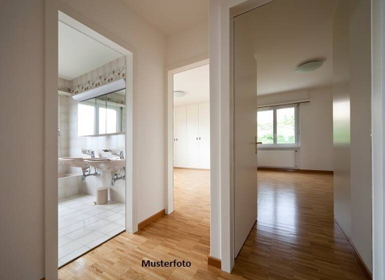 Wohnung zum Kauf 190.000 € 2 Zimmer 58 m²<br/>Wohnfläche Großauheim Hanau 63457
