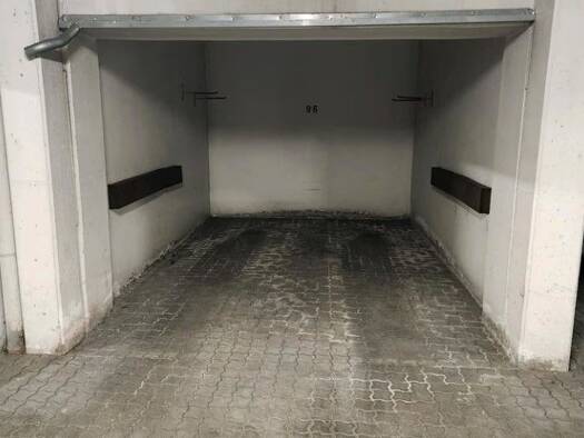 Garage zur Miete provisionsfrei 95 € 15 m² Weinheim Weinheim 69469