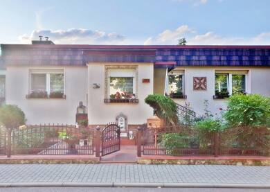 Bungalow zum Kauf 219.500 € 5 Zimmer 120 m² 508 m² Grundstück frei ab 01.10.2025 Naumburger Straße (Beuna) 179 Merseburg Merseburg 06217