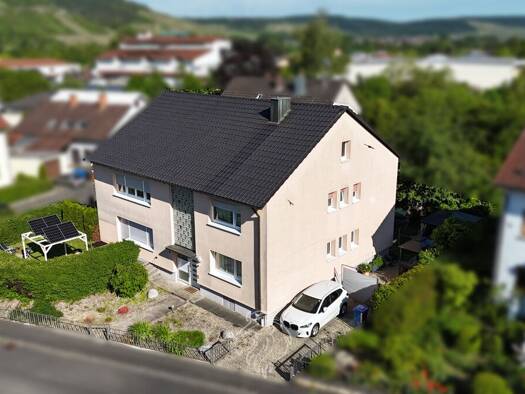 Mehrfamilienhaus zum Kauf 499.000 € 8 Zimmer 276 m² 698 m² Grundstück Zellingen Zellingen 97225