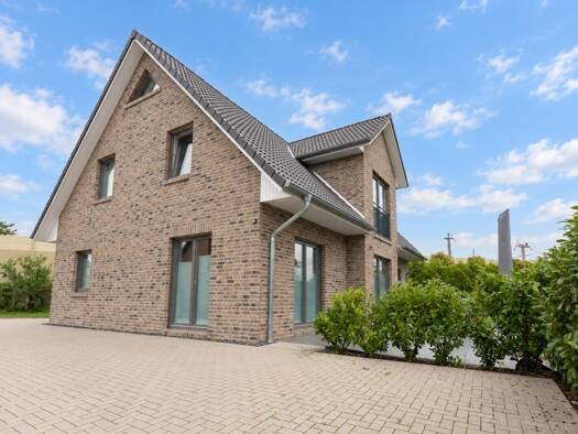 Einfamilienhaus zur Miete 1.900 € 5 Zimmer 158 m² 926 m² Grundstück frei ab 01.01.2027 Winsen Winsen (Luhe) 21423