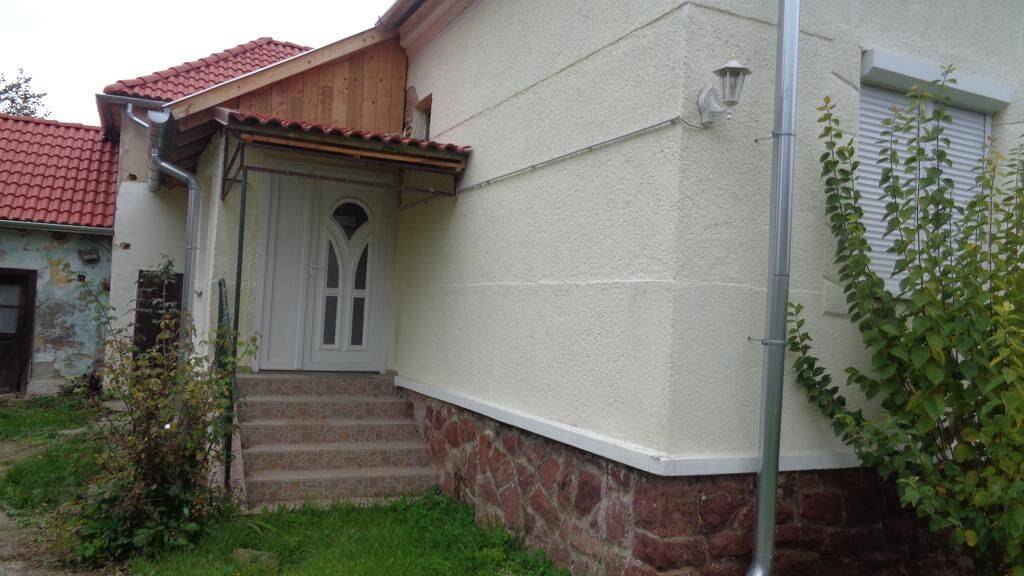 Haus zum Kauf 109.000 € 5 Zimmer 150 m² 3.104 m² Grundstück frei ab sofort Zalakaros nähe 8749