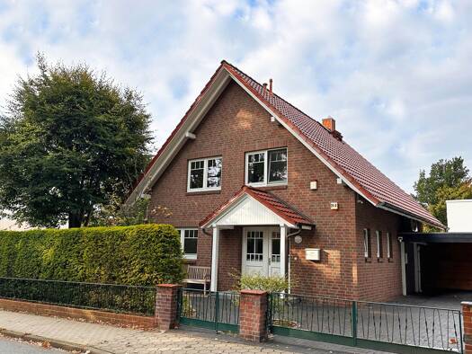 Einfamilienhaus zur Miete 2.270 € 4 Zimmer 133 m² 400 m² Grundstück Buchholz Buchholz in der Nordheide 21244