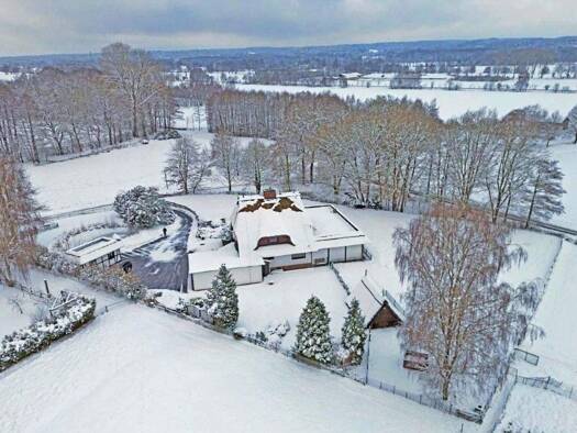 Einfamilienhaus zum Kauf 590.000 € 5 Zimmer 250 m² 4.604 m² Grundstück frei ab sofort Ramelsloh Seevetal 21220