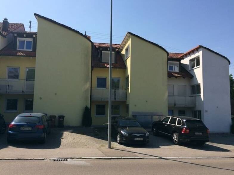 Wohnung zur Miete 700 € 3 Zimmer 80 m² Dachgeschoss, 2. Geschoss frei ab sofort Wemding Wemding 86650