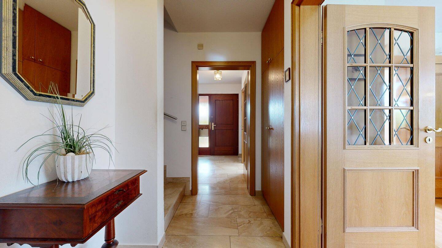 Einfamilienhaus zum Kauf - Mehr