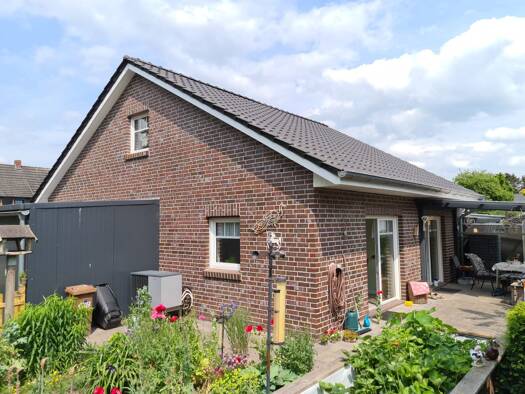 Haus zum Kauf 265.000 € 2 Zimmer 74 m² 236,4 m² Grundstück Großenmeer Ovelgönne 26939