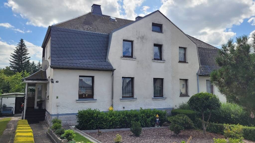 Doppelhaushälfte zum Kauf 69.000 € 5 Zimmer 112 m² 490 m² Grundstück Rodewisch 08228