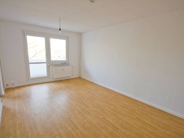 Studio zur Miete 197 € 1 Zimmer 33,9 m² 2. Geschoss Hans-Dittmar-Str. 12 Trotha Halle (Saale) 06118