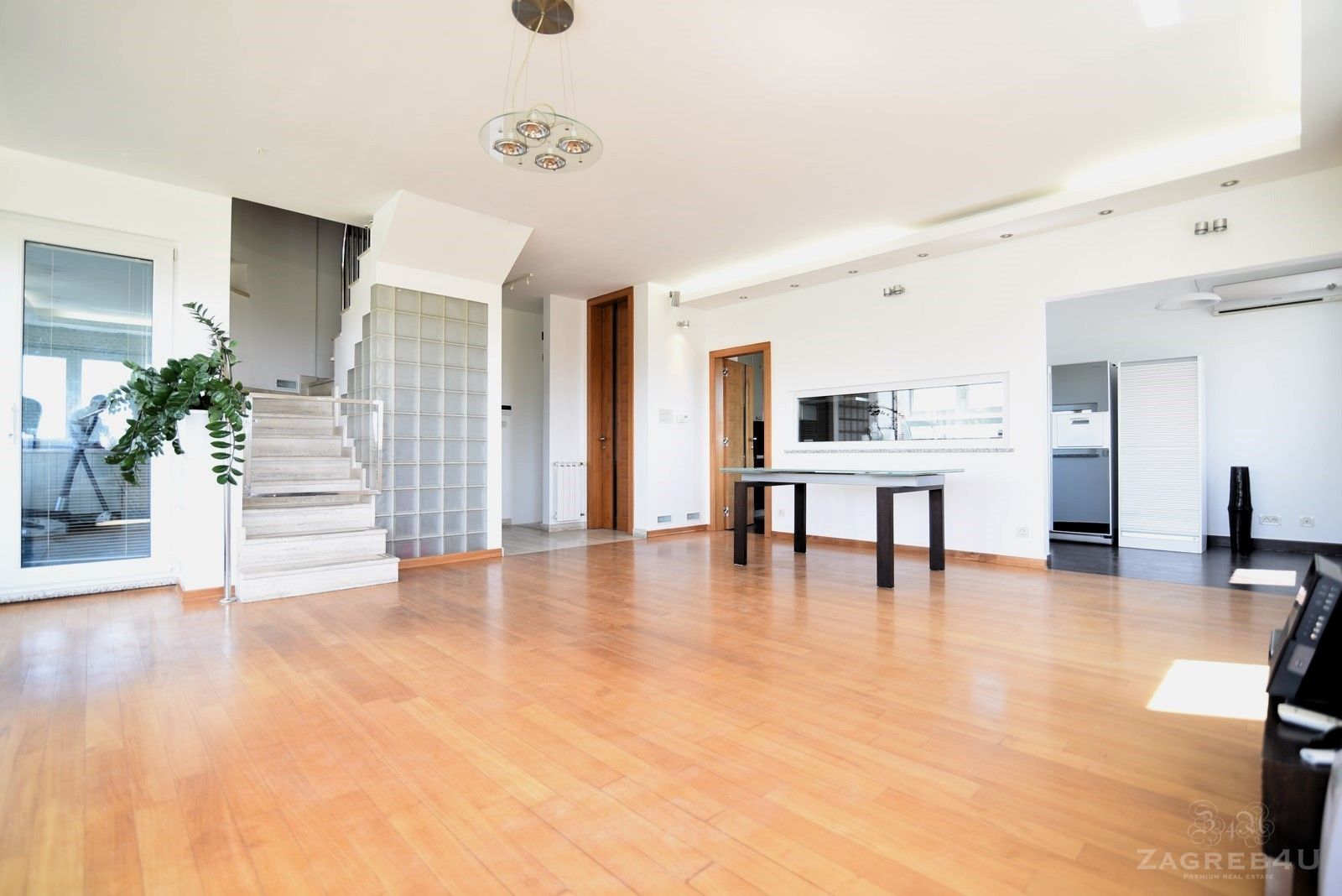 Wohnung zur Miete 2.500 € 5 Zimmer 200 m²<br/>Wohnfläche 2.<br/>Geschoss Maksimir