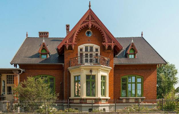 Villa zum Kauf provisionsfrei 849.000 € 10 Zimmer 489 m² 8.135 m² Grundstück Bützow Bützow 18246