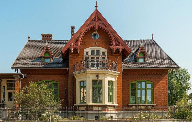 Villa zum Kauf provisionsfrei 849.000 € 10 Zimmer 489 m² 8.135 m² Grundstück Bützow Bützow 18246