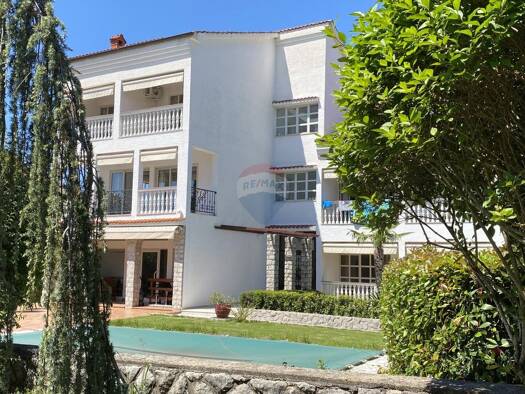 Einfamilienhaus zum Kauf 1.770.000 € 15 Zimmer 1.000 m² 870 m² Grundstück Malinska-Dubasnica 51511