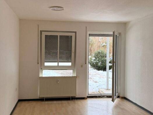 Wohnung zur Miete 431 € 2 Zimmer 56 m² EG Bernreuther Str. 4b Auerbach Auerbach i.d.OPf. 91275