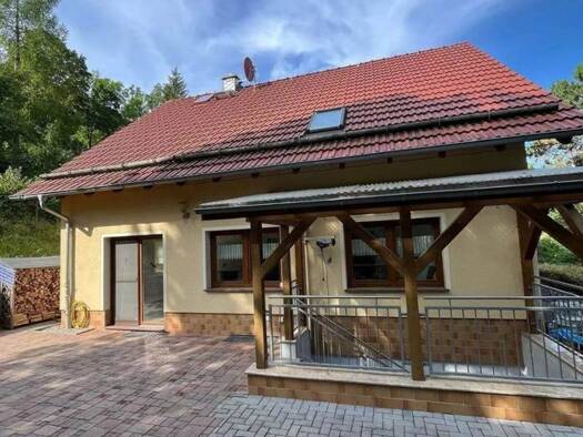 Einfamilienhaus zum Kauf 4 Zimmer 139 m² 3.800 m² Grundstück Schernberg Sondershausen 99706