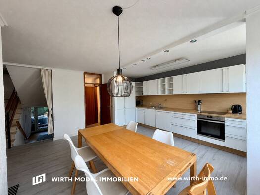 Haus zum Kauf 320.000 € 5 Zimmer 142 m² 244 m² Grundstück Dittelbrunn Dittelbrunn 97456