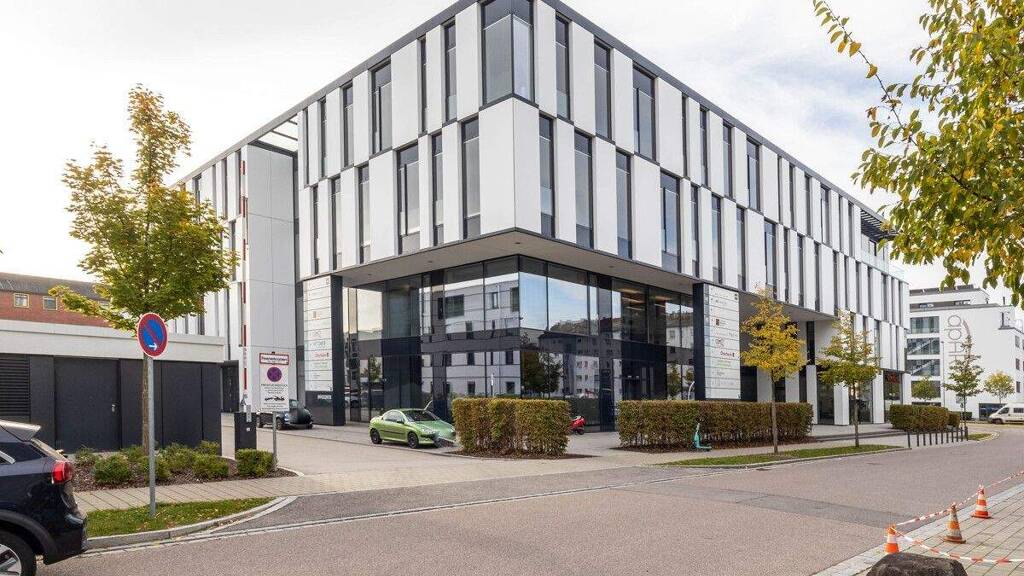 Bürofläche zur Miete 22.014 € 1.630,7 m² Bürofläche teilbar ab 536,9 m² Ingolstadt 85053
