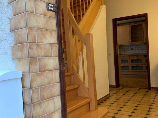 Haus zum Kauf 259.000 € 7 Zimmer 175 m² 190 m² Grundstück frei ab sofort Rhens Rhens 56321