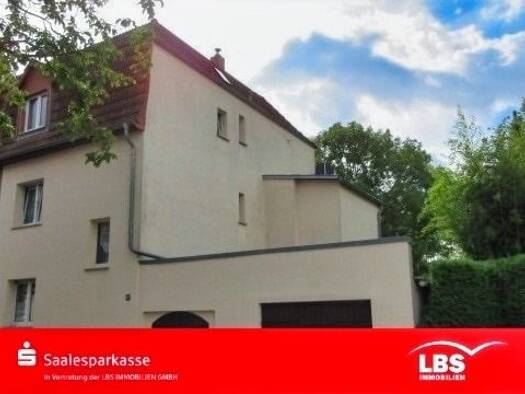 Doppelhaushälfte zum Kauf 273.000 € 6 Zimmer 120 m² 2.329 m² Grundstück Radewell-Osendorf Halle 06132