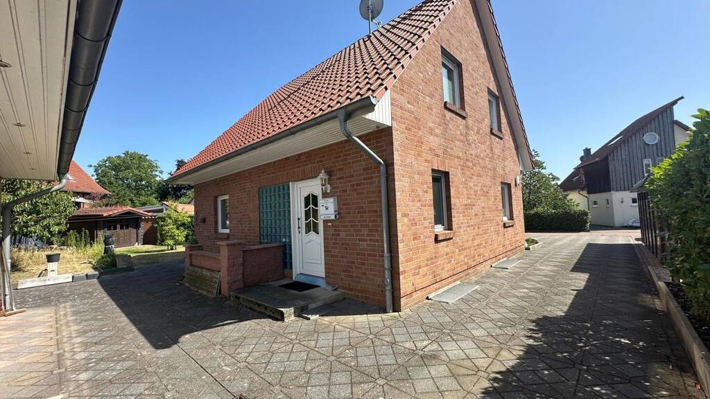 Einfamilienhaus zum Kauf 549.900 € 5 Zimmer 137,3 m² 581 m² Grundstück Döteberg Seelze 30926