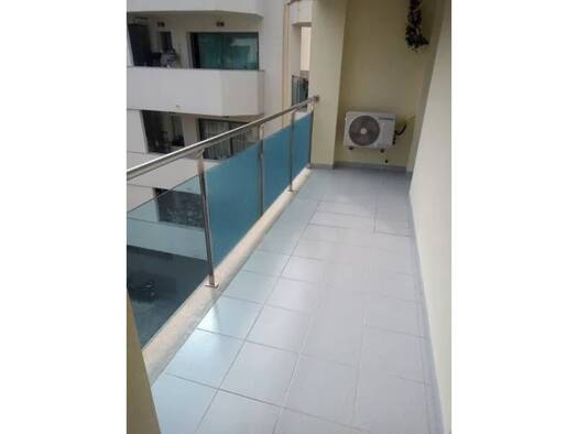 Wohnung zur Miete 1.300 € 2 Zimmer 90 m² 3. Geschoss Calp 03710