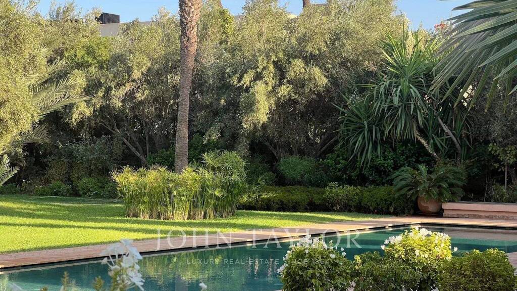 Mehrfamilienhaus zum Kauf provisionsfrei als Kapitalanlage geeignet 1.850.000 € 6 Zimmer 550 m² 3.800 m² Grundstück Marrakech 40000