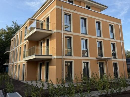 Terrassenwohnung zur Miete 675 € 2 Zimmer 41 m² Leubnitz-Neuostra Dresden 01219