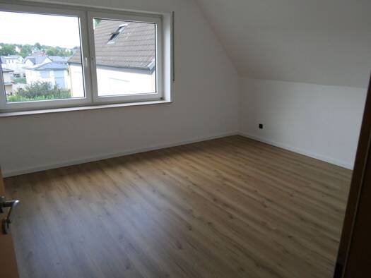 Maisonette zur Miete 1.100 € 4,5 Zimmer 124 m² Geschoss 1/2 frei ab 01.10.2026 Heidbrede Vilsendorf Jöllenbeck 33739