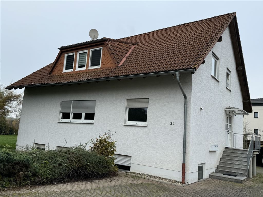 Mehrfamilienhaus zum Kauf 359.000 € 6 Zimmer 180 m²<br/>Wohnfläche 930 m²<br/>Grundstück Giflitz Edertal 34549