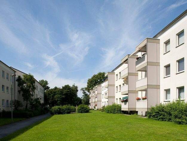 Wohnung zur Miete 706 € 3 Zimmer 71 m² 2. Geschoss frei ab 02.02.2026 Von-Nesselrode-Str. 27 Immigrath Langenfeld 40764