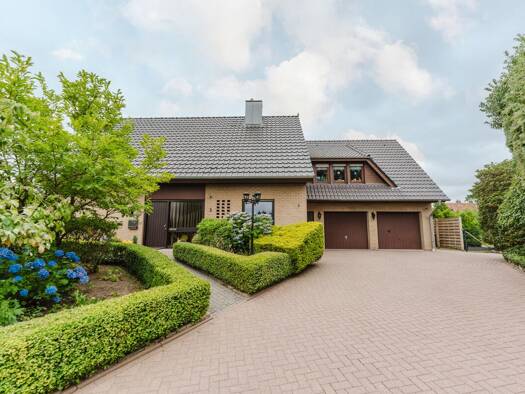 Einfamilienhaus zum Kauf 385.000 € 12 Zimmer 203 m² 969 m² Grundstück Hilten Neuenhaus 49828