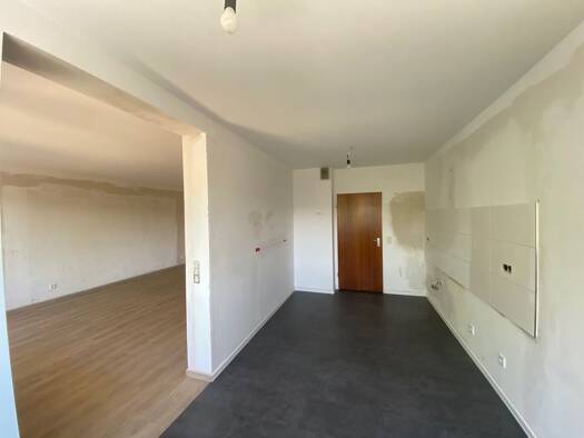 Wohnung zur Miete 440 € 2 Zimmer 65,7 m² 2. Geschoss frei ab 01.10.2026 Trier-West Trier 54294