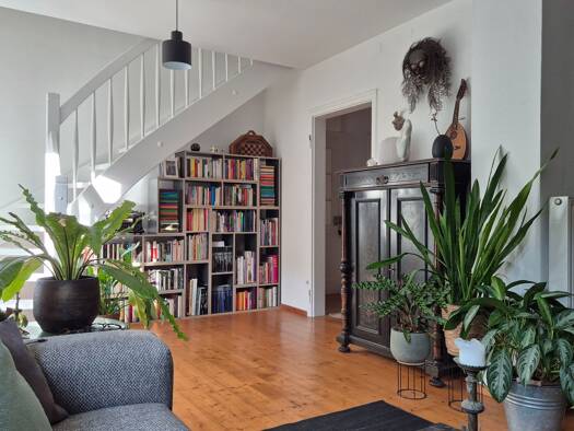 Mehrfamilienhaus zum Kauf provisionsfrei 658.000 € 7 Zimmer 156 m² 543 m² Grundstück frei ab 01.03.2027 Kürenz Trier 54295