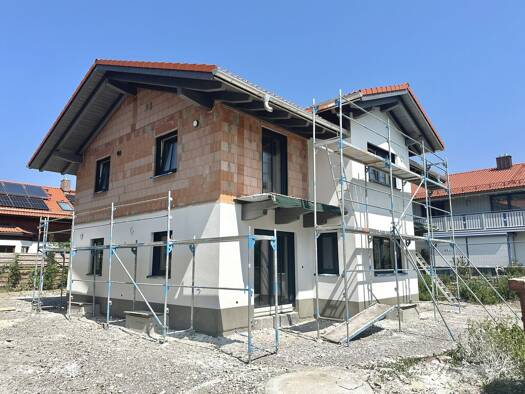 Einfamilienhaus zum Kauf - Erstbezug 1.250.000 € 6 Zimmer 179,1 m² 448,9 m² Grundstück Benediktbeuern 83671