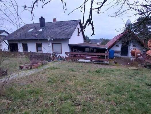 Haus zum Kauf 189.000 € 8 Zimmer 215 m² 946 m² Grundstück frei ab sofort Volkershausen Maßbach 97711