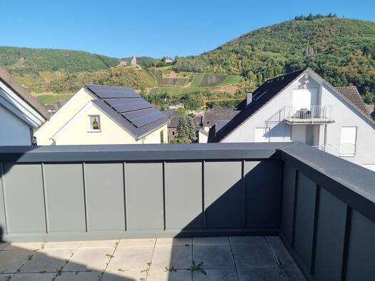 Penthouse zur Miete 950 € 3,5 Zimmer 120 m² Geschoss 2/3 frei ab 01.10.2026 Kues Bernkastel-Kues 54470
