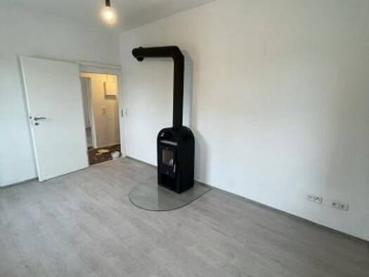 Wohnung zur Miete 275 € 2 Zimmer 50 m² EG Frömmstedter Straße 15 Bilzingsleben 06578