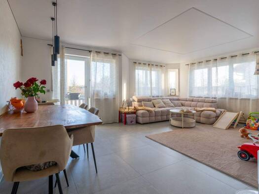 Wohnung zum Kauf 369.000 € 4 Zimmer 94 m² Waldenburg 74638